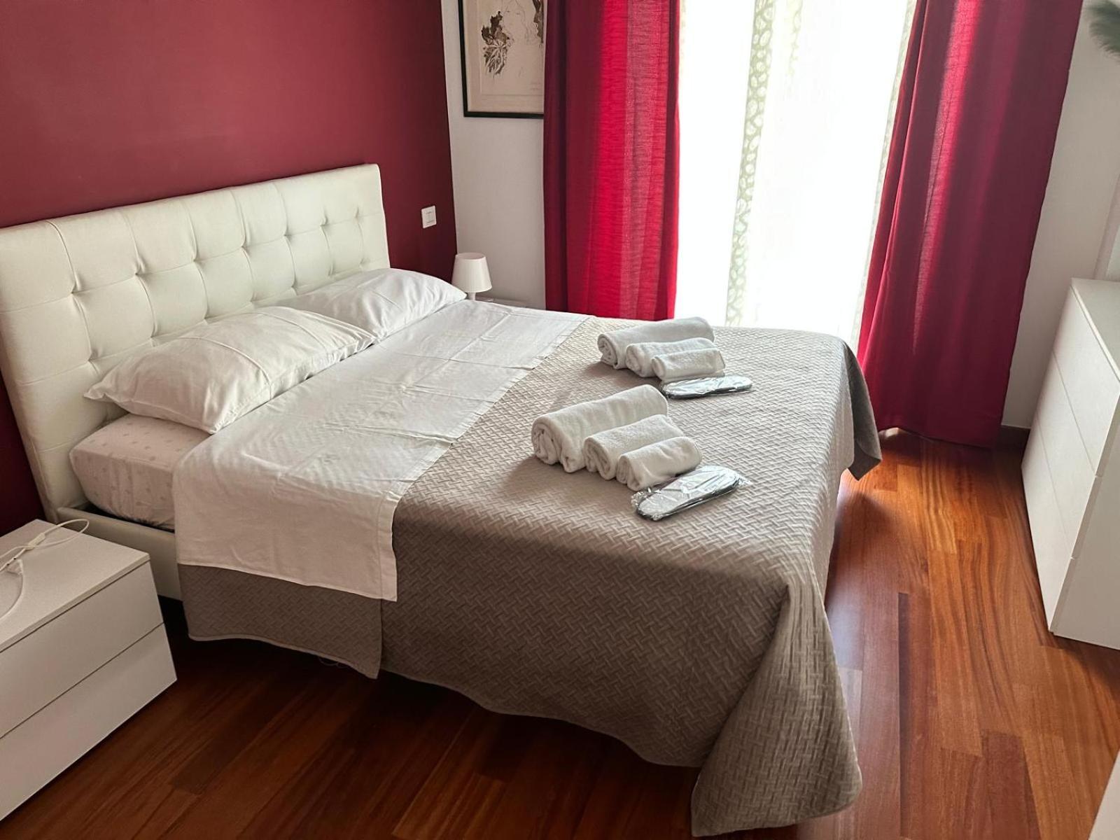 Lucens Domus Appartamento Roma Quartiere Trieste - Vicino Metro B1 - ภายนอก รูปภาพ